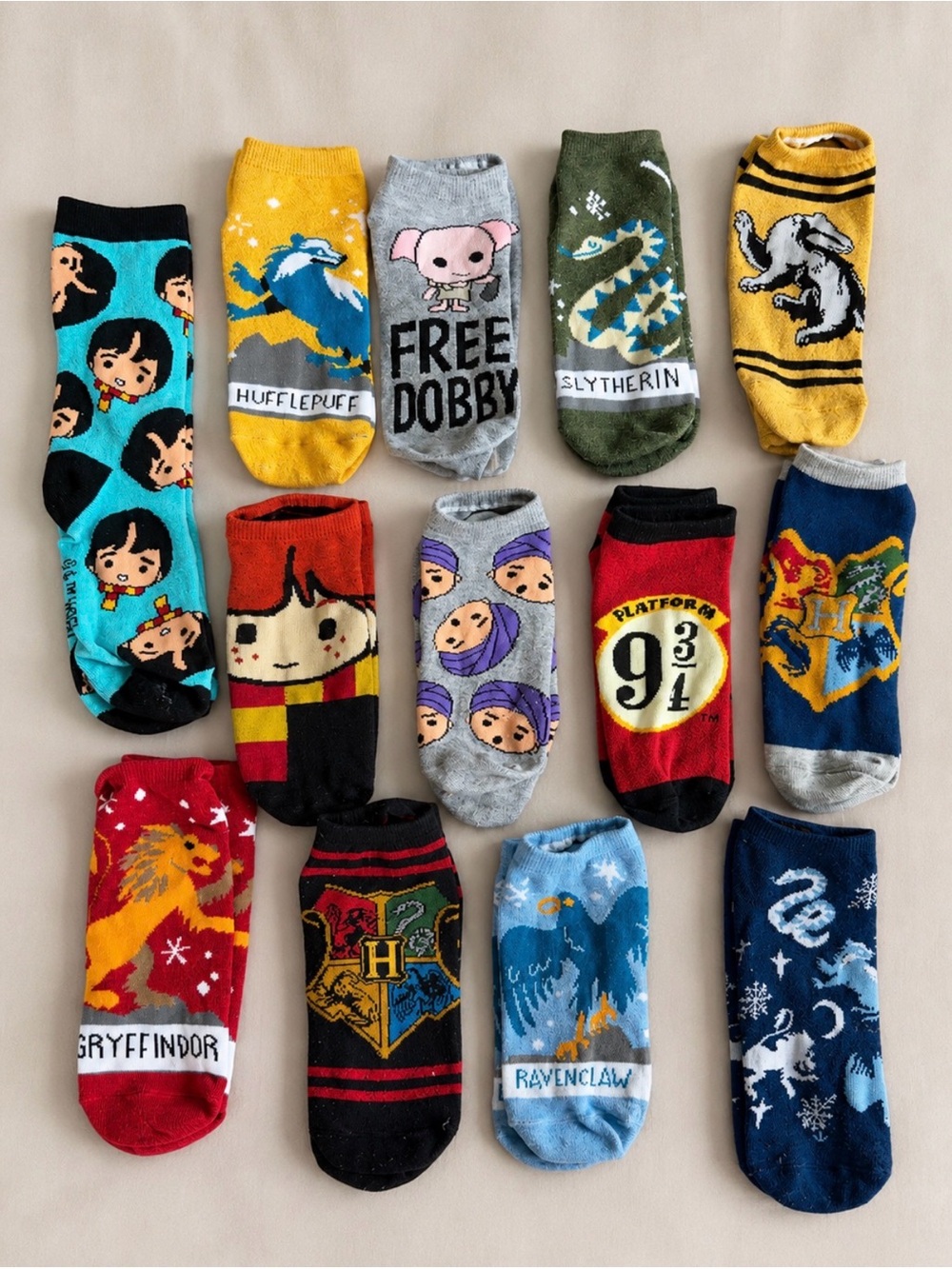 Harry Potter Hogwarts Socks 13 pairs Bundle Gryffindor Ravenclaw S/M